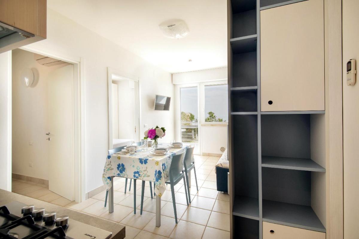 Residence Brezza Di Mare San Benedetto del Tronto Luaran gambar