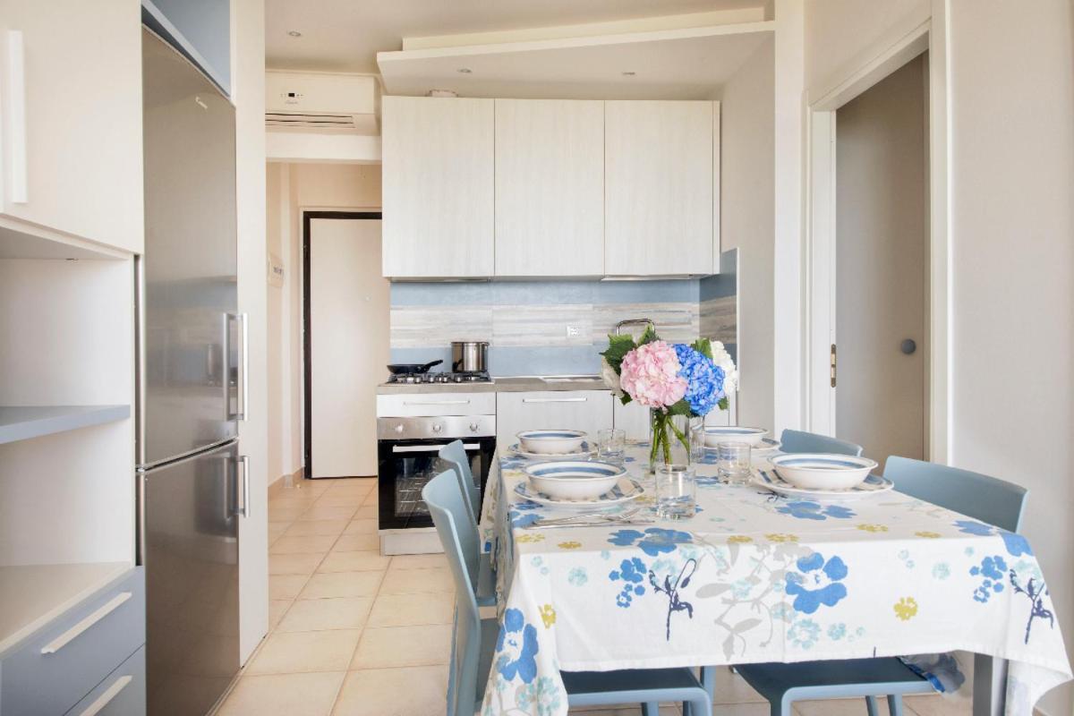 Residence Brezza Di Mare San Benedetto del Tronto Luaran gambar